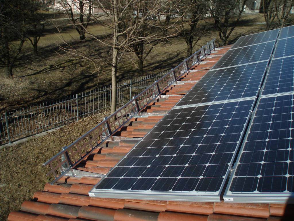 Barriere paraneve fotovoltaico